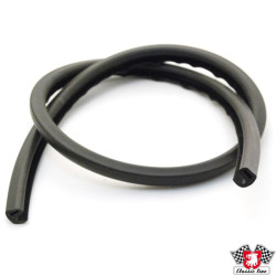 PartzBiz CE 8985501500 - Rubber seal for cargo doors rear