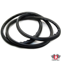 PartzBiz CE 8985900400 - Seal for windscreen PartzBiz CE 8985900400 - Seal for windscreen