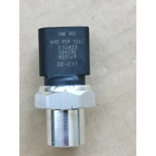 PartzBiz CE: SL4H0959126C-OE-A/C Pressure Switch SL4H0959126C-OE PartzBiz CE: SL4H0959126C-OE-A/C Pressure Switch SL4H0959126C-OE