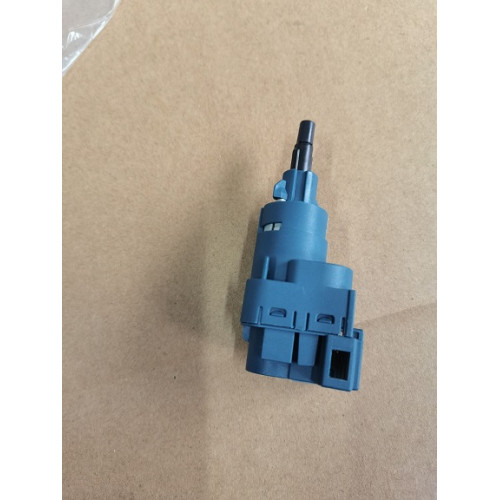 PartzBiz CE: SL6Q0927189-OE-Brake Light Switch SL6Q0927189-OE PartzBiz CE: SL6Q0927189-OE-Brake Light Switch SL6Q0927189-OE