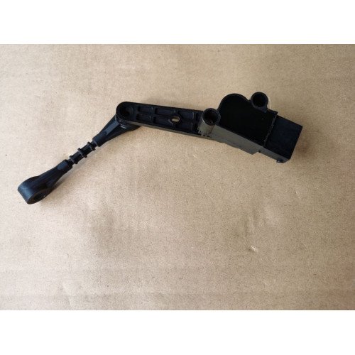 PartzBiz CE: SLLR023647-Front Headlight Level Sensor SLLR023647 PartzBiz CE: SLLR023647-Front Headlight Level Sensor SLLR023647