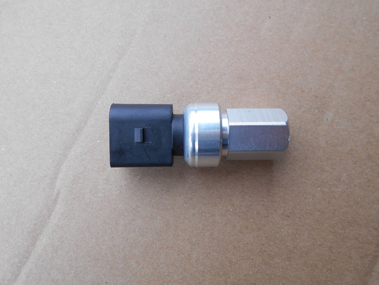 PartzBiz CE: SL1K0959126D-OE-A/C Pressure Switch SL1K0959126D-OE PartzBiz CE: SL1K0959126D-OE-A/C Pressure Switch SL1K0959126D-OE
