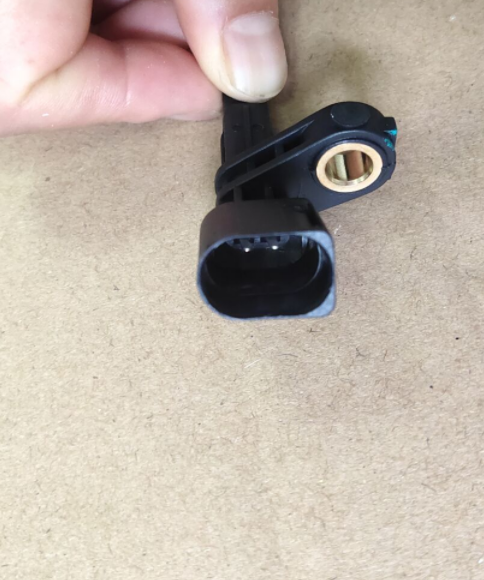 PartzBiz CE: SL7H0927803-Wheel Speed Sensor SL7H0927803 PartzBiz CE: SL7H0927803-Wheel Speed Sensor SL7H0927803