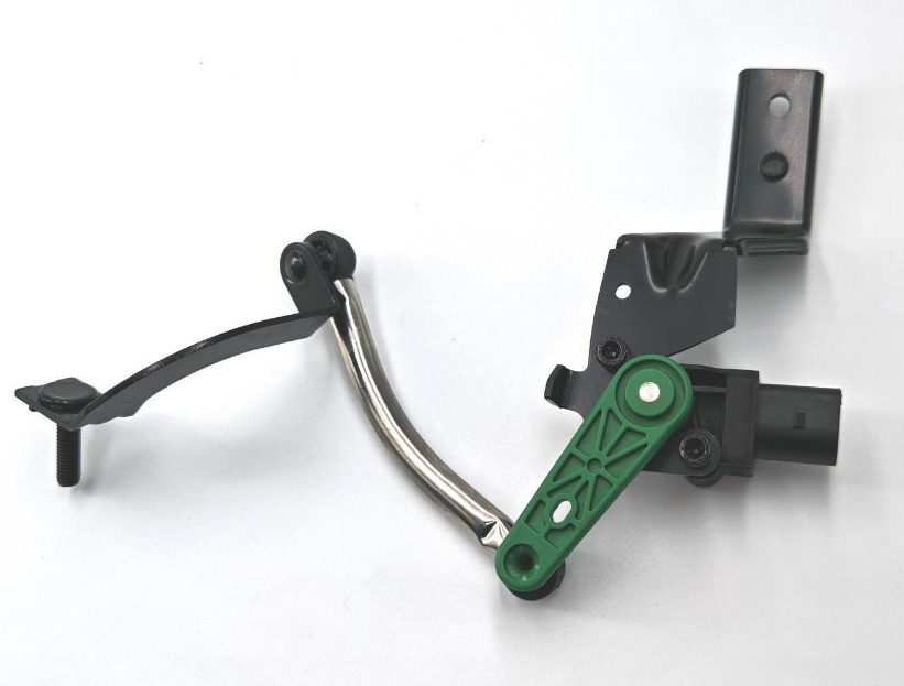 PartzBiz CE: SL8S0412521-Front Headlight Level Sensor SL8S0412521 PartzBiz CE: SL8S0412521-Front Headlight Level Sensor SL8S0412521