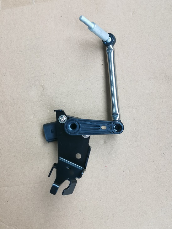 PartzBiz CE: SL8W0941286E-Front Headlight Level Sensor SL8W0941286E PartzBiz CE: SL8W0941286E-Front Headlight Level Sensor SL8W0941286E
