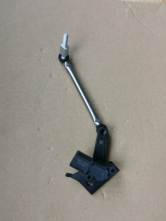 PartzBiz CE: SL8W0941309E-Front Headlight Level Sensor SL8W0941309E PartzBiz CE: SL8W0941309E-Front Headlight Level Sensor SL8W0941309E